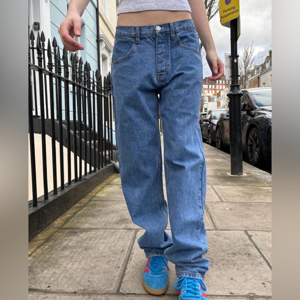BRANDY MELVILLE JEANS